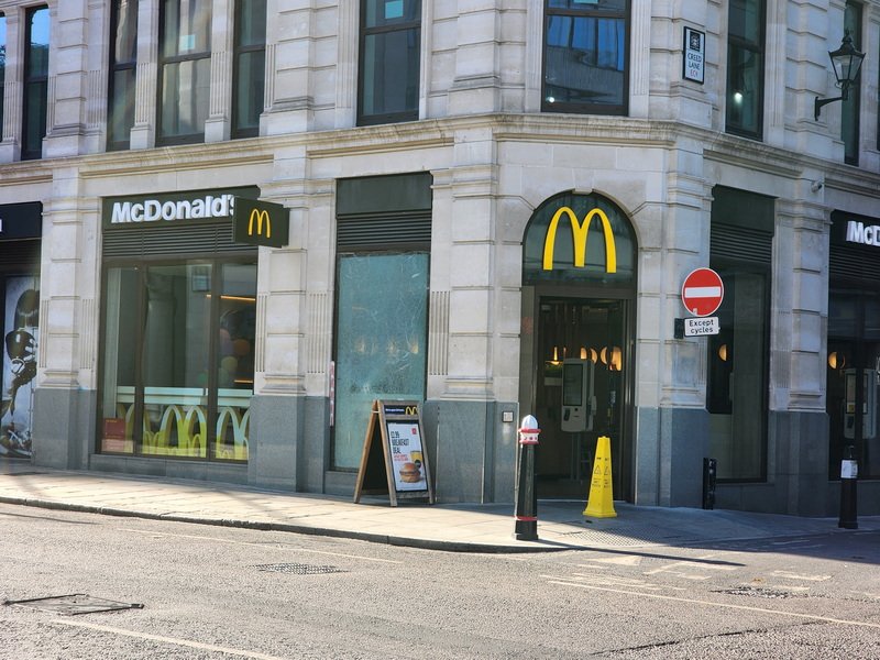 londonc20260808_084135.jpg