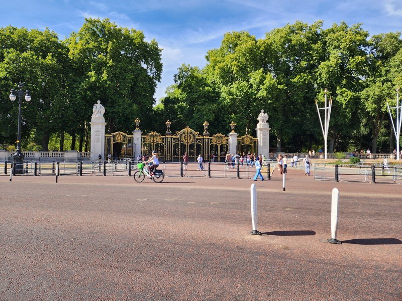 londonc20260808_161925.jpg